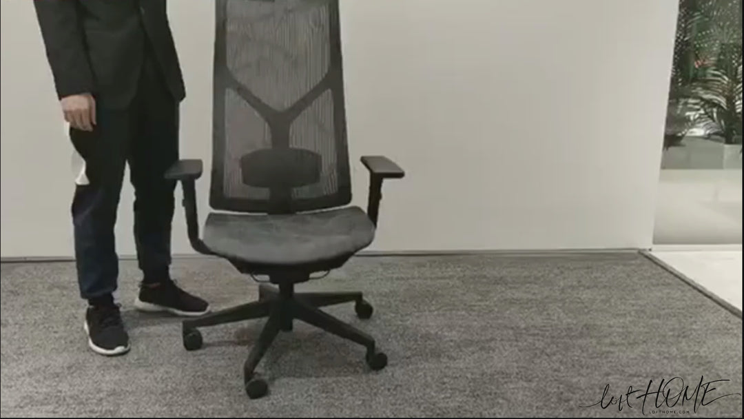 Modern mesh ergonomic office chair sit detail 14.